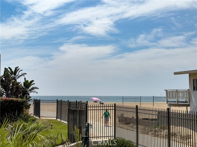Building Photo - 7301 Vista Del Mar Rental