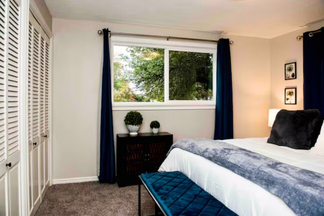 Photo - 1945 S 2600 E