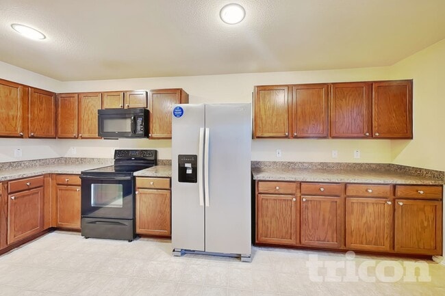 Photo - 1248 Collett St