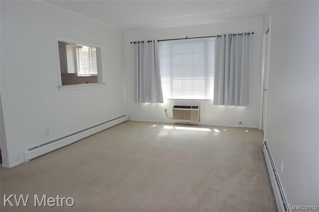 630 Ann St Unit 8