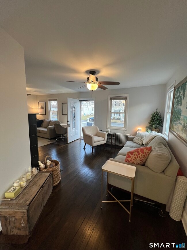 Photo - 58 Annawon Ave