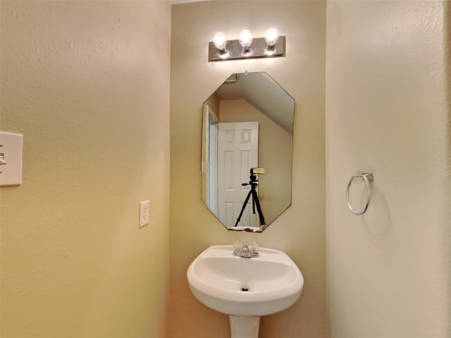Photo - 3719 Forney Ridge Ln