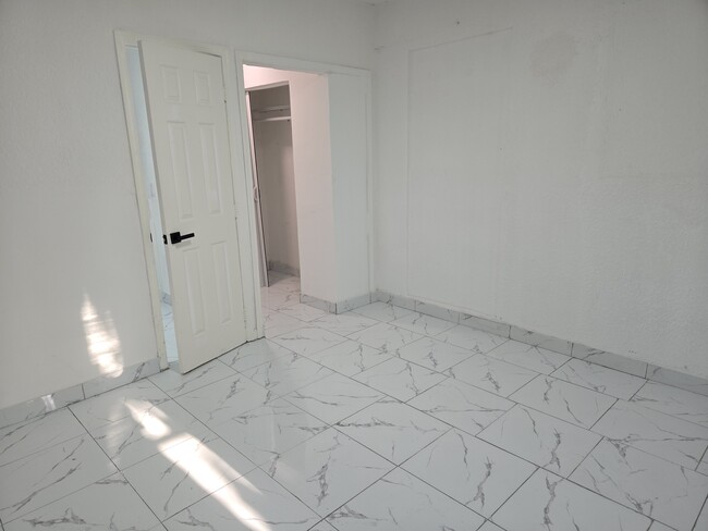 Photo - 14920 NW 10th Pl