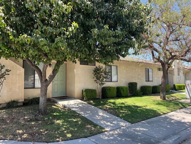 Photo - 8600 Lyn River Ct Unit 3