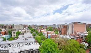Building Photo - 1280 21st St NW Unit 109