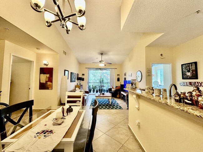 Photo - 1230 Reserve Way Unidad #304