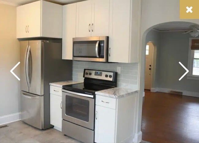 Photo - 2141 Van Buren St