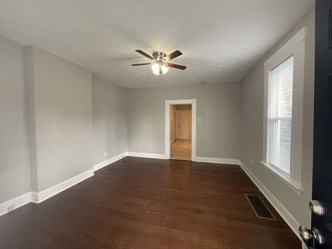 Photo - 85 Reeb Ave