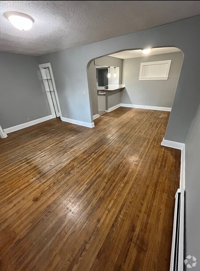 Building Photo - 1462 Carroll Ave Unit 2 Rental