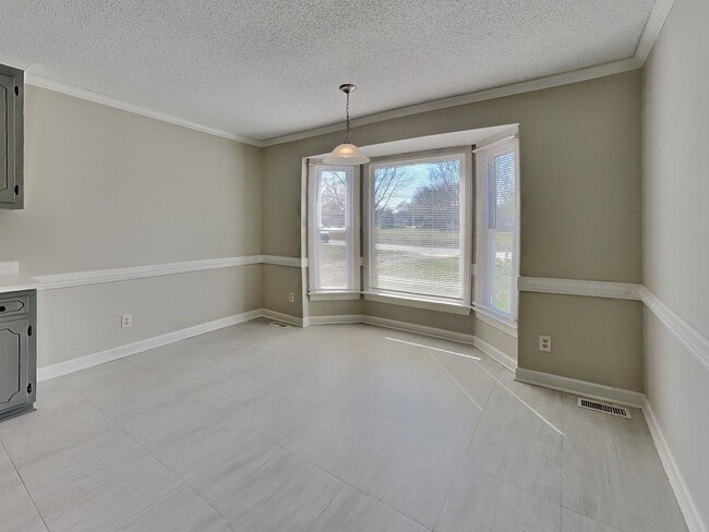 Photo - 3016 Lindsay Dr