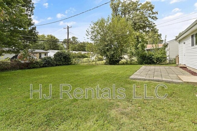 Photo - 532 Holiday Ave