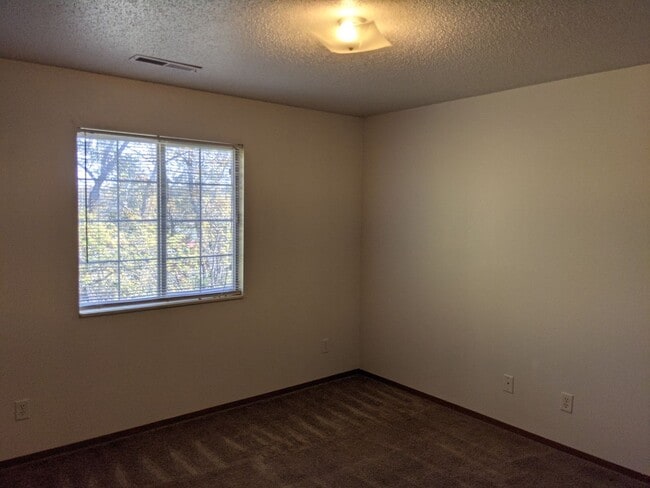 Photo - Quiet Neighborhood in Tiffin - 2 Bedroom 1 Bath Condo