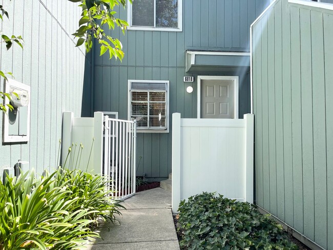 Updated 2 Bedroom Condo in Rohnert Park w/... - Updated 2 Bedroom Condo in Rohnert Park w/...