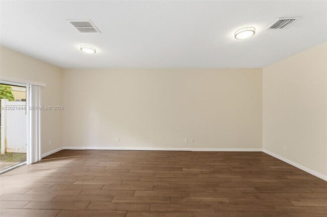 Photo - 4032 NW 11th St Unidad 4032
