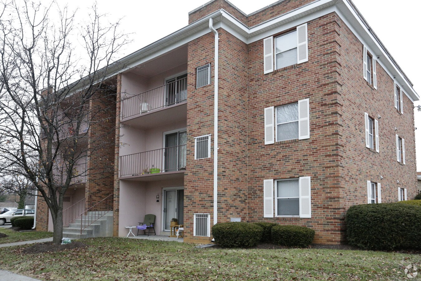 Photo - Cavalier Apartments