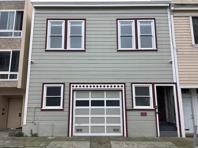 Outside View - 115 Magnolia St