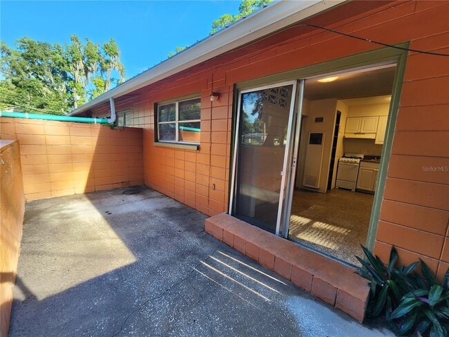 Photo - 1933 NW 4th Ave Unit B