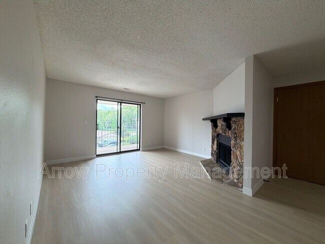 Photo - 2354 N 44th St Unit 22