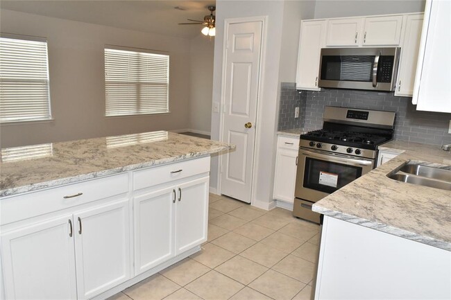 Photo - 19911 Cypresswood Glen Casa