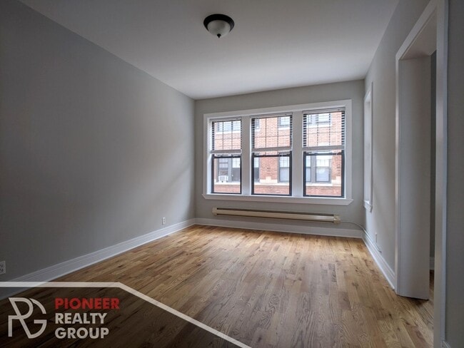 Photo - 4415 N Wolcott Ave Unidad 3