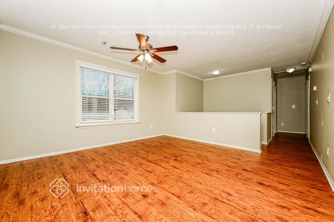 Photo - 1616 Picadilly Ct NE