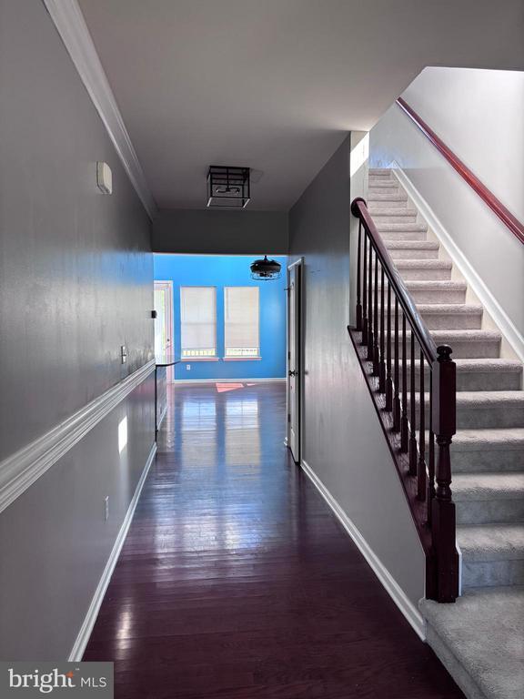 Building Photo - 33339 Lone Cedar Landing