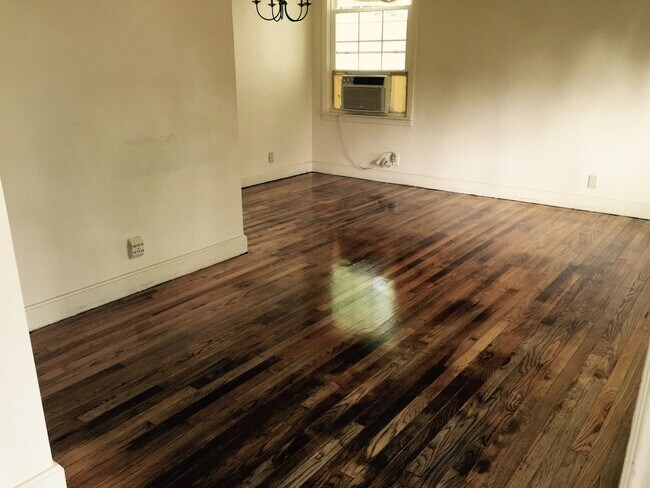 Photo - 1626 Charlotte Ave