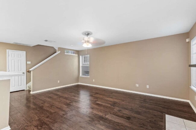 Photo - 51 Marble Rock Pl