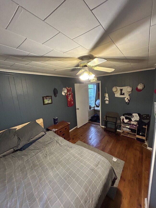 Photo - 117 Nicoll St Unit #3