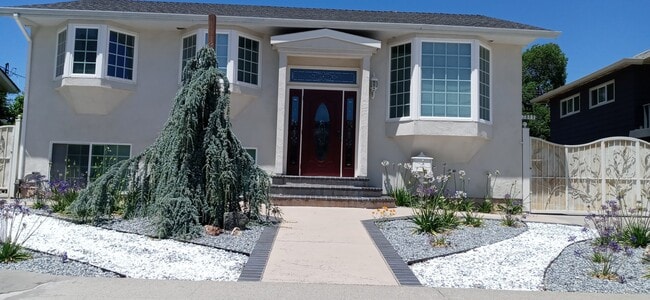 Building Photo - 3889 Bucknall Rd Rental