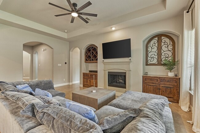 Photo - 184 W Heritage Mill Cir
