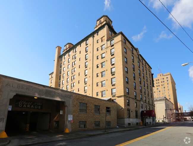 Photo - Albert Pike Apartments