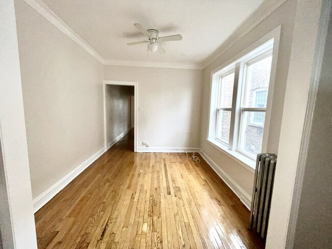 Photo - 2140 N Kildare Ave Unit 3