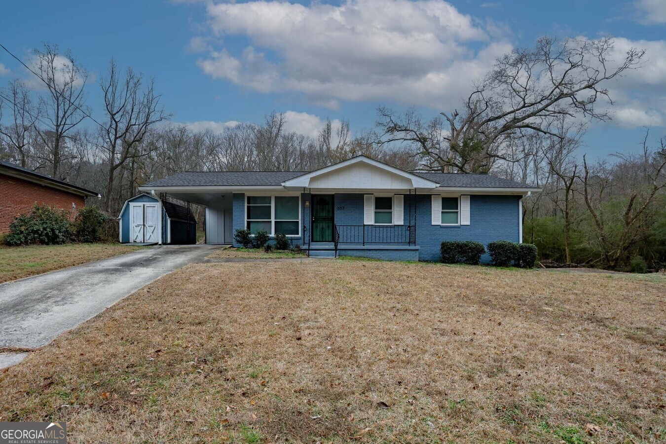 Photo - 667 Tara Cir SE