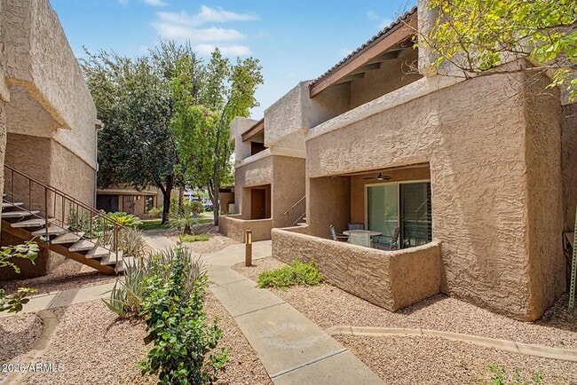 Building Photo - 4554 E Paradise Village Pkwy N Unit 265