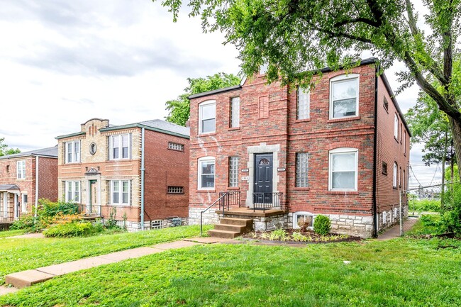 Photo - 4948-4948 Kemper Ave Unit 4946 Kemper Ave. - 2nd Floor