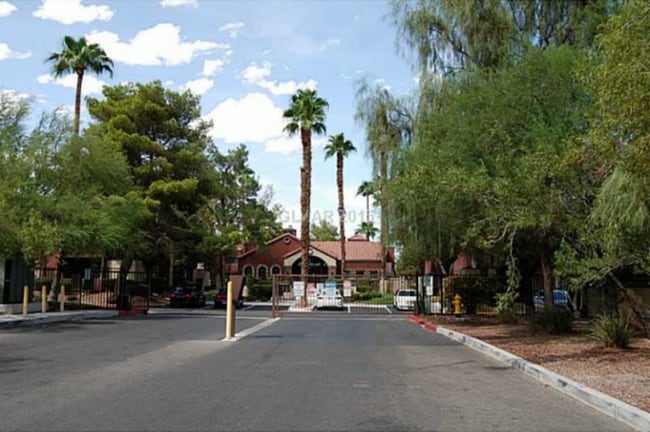 Photo - 4050 Pacific Harbors Dr Unidad #14