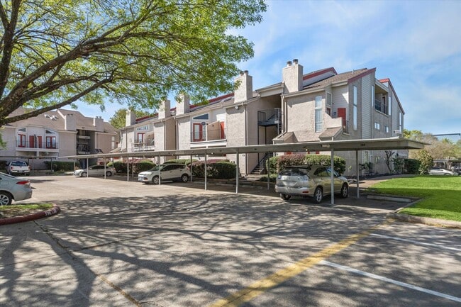 Building Photo - 10855 Meadowglen Ln Unit 1030 Rental