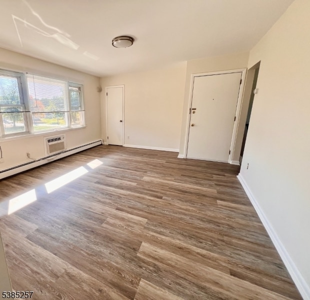 Photo - 122 E Main St Unidad 3