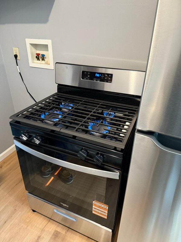 Photo - 661 Oldham Way