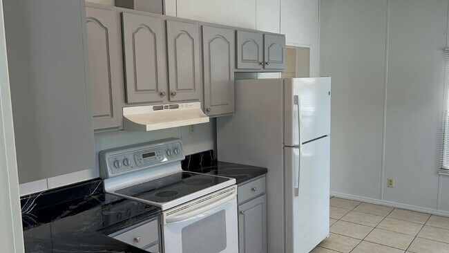 Photo - No Security Deposit option is available. J...