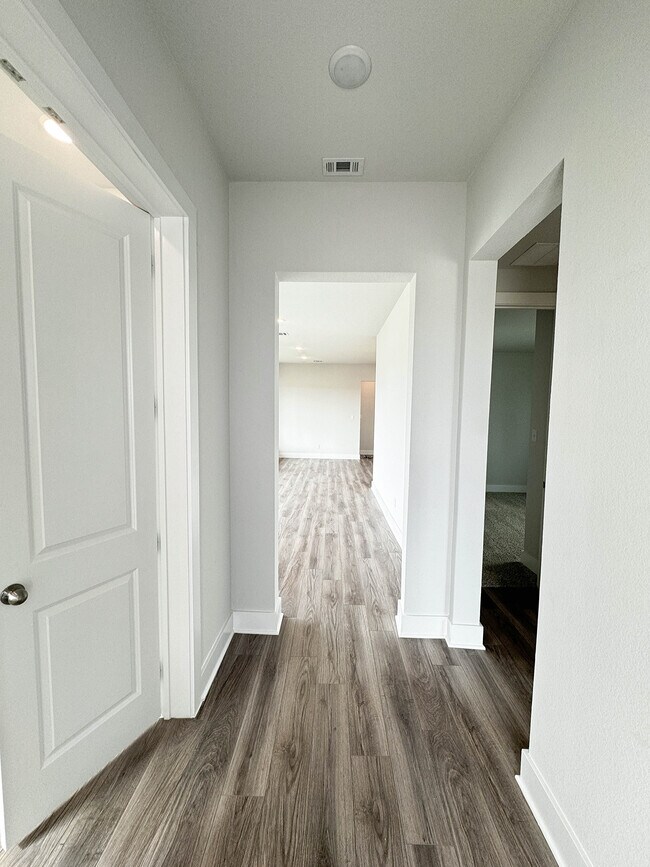 Photo - 2701 Painted Trl