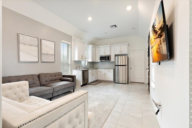 Photo - 4912 Overland Hollow Dr