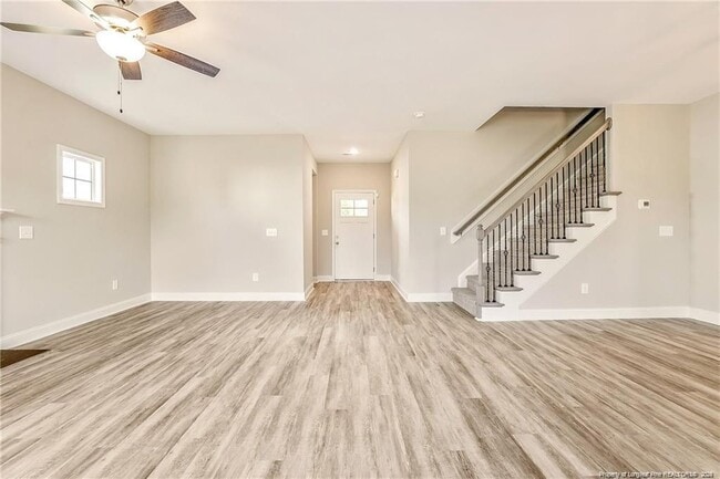 Photo - 1922 Bluffside Dr