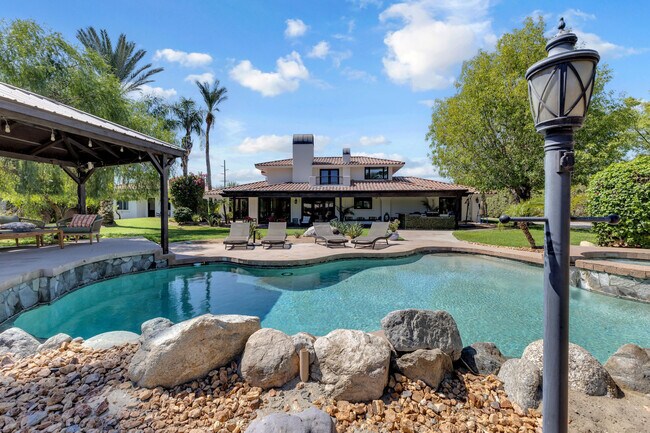80980 Vista Bonita Trail