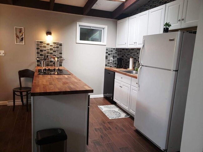 Photo - 10 Donenfeld Dr