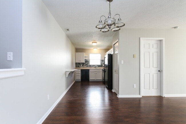 Photo - 6667 W Longview Dr