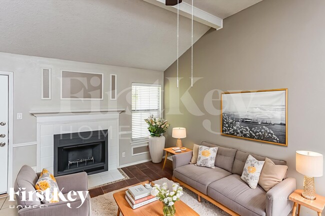 Photo - 1317 Nicole Way