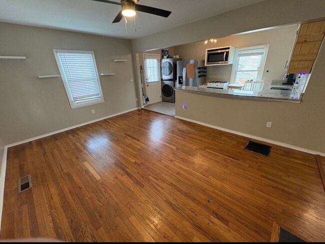 Building Photo - 151 Sunset Ave NW