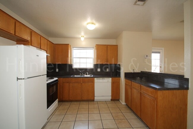 Photo - Three Bedroom Beauty!